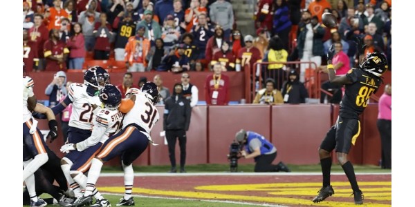 Chicago Bears hävisi pelin viimeisten hetkien käänteessä